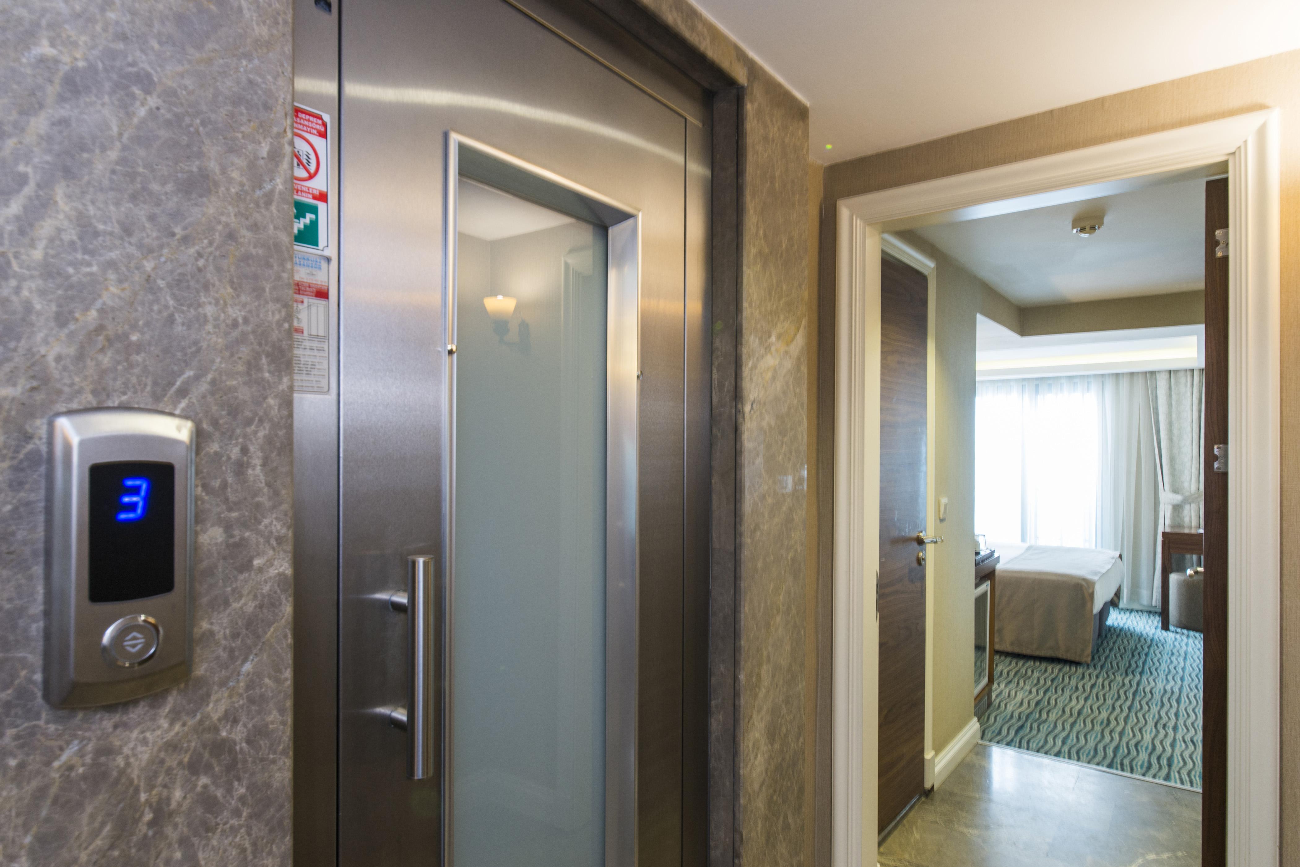 Aston Hotel Taksim Istanbul Exterior foto