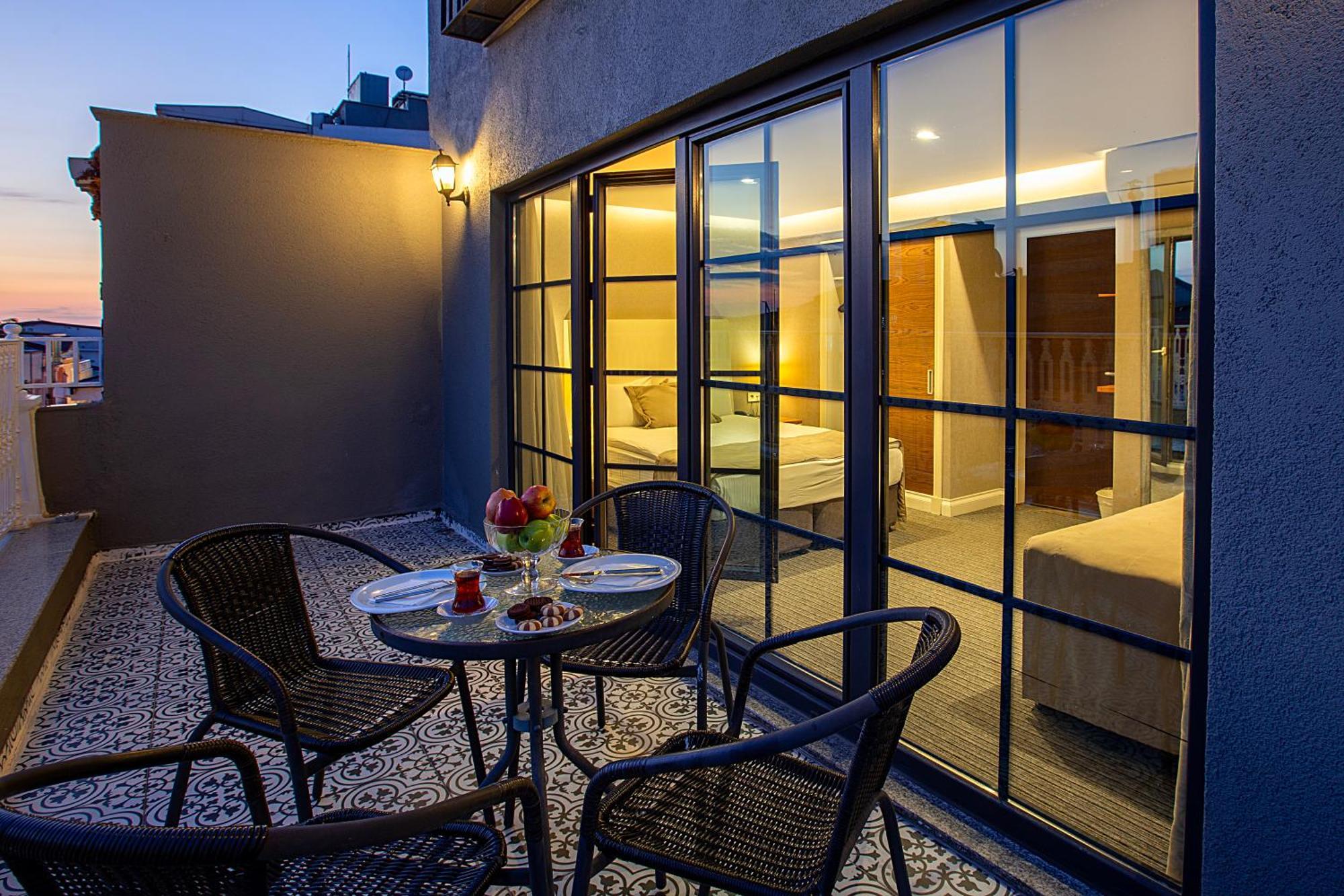Aston Hotel Taksim Istanbul Exterior foto